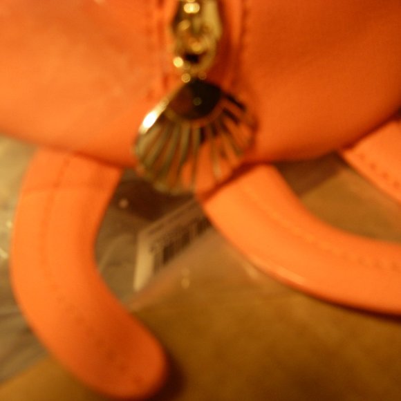 Betsey Johnson Kitsch Crabby Crossbody Bag BJ32980N NEW SEALED - Picture 15 of 15